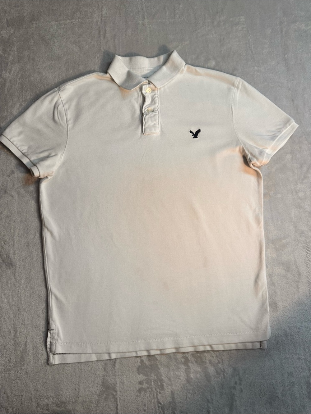 American Eagle Outfitters White Polo Shirt Men’s Medium Athletic Fit